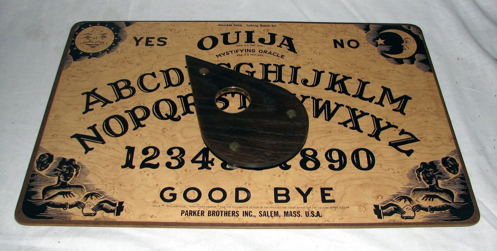 A William Fuld Ouija with one of my pointers on it